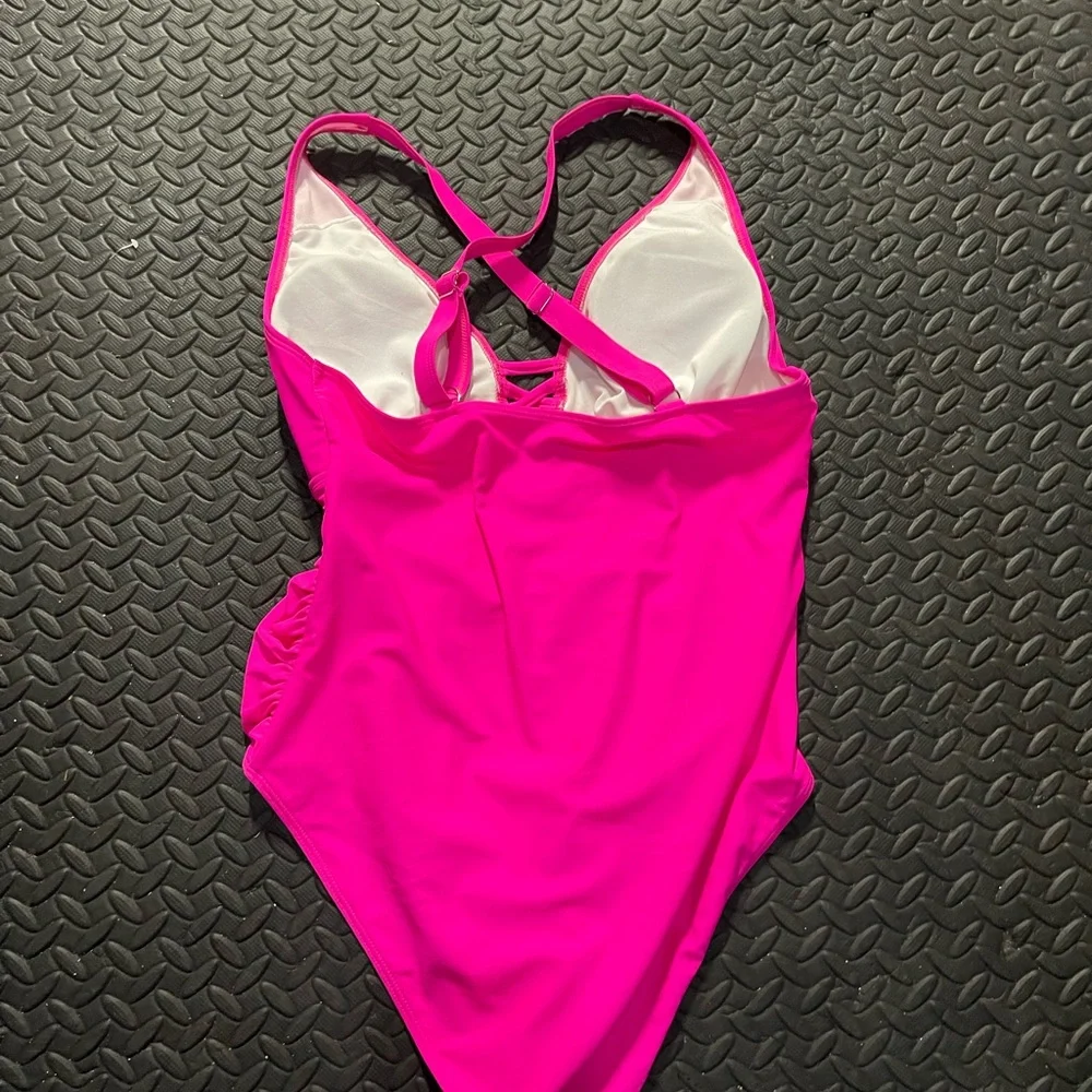 Pink Swimsuit - Picture 4 of 8